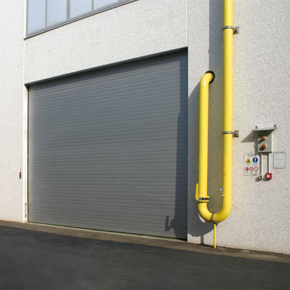 Steel wind-resistant roller blind